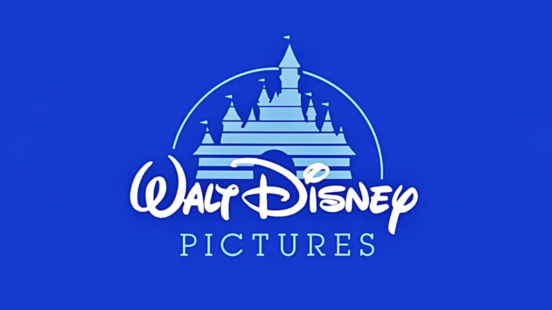 Đoán tên phim qua tòa lâu đài Disney.