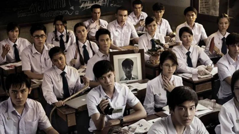 Liệu bạn có sống sót trong ngôi trường bị ma ám?