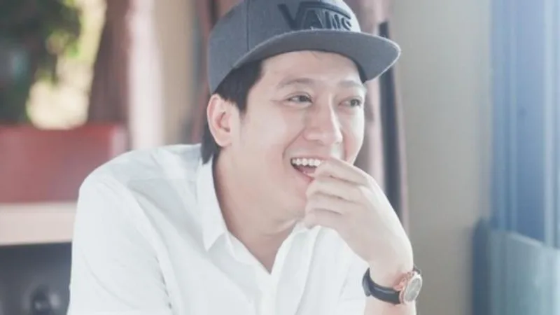Bạn Là Ai Trong showbiz Việt??